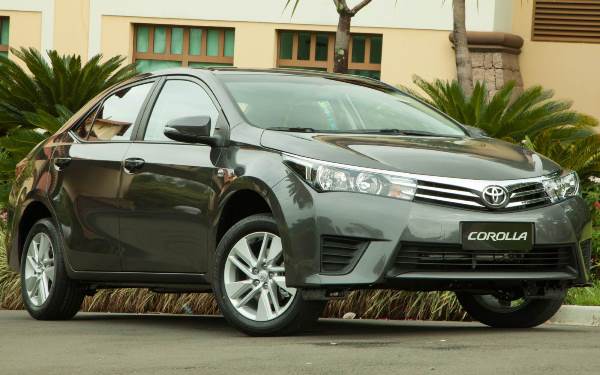 Novo-Corolla-GLi